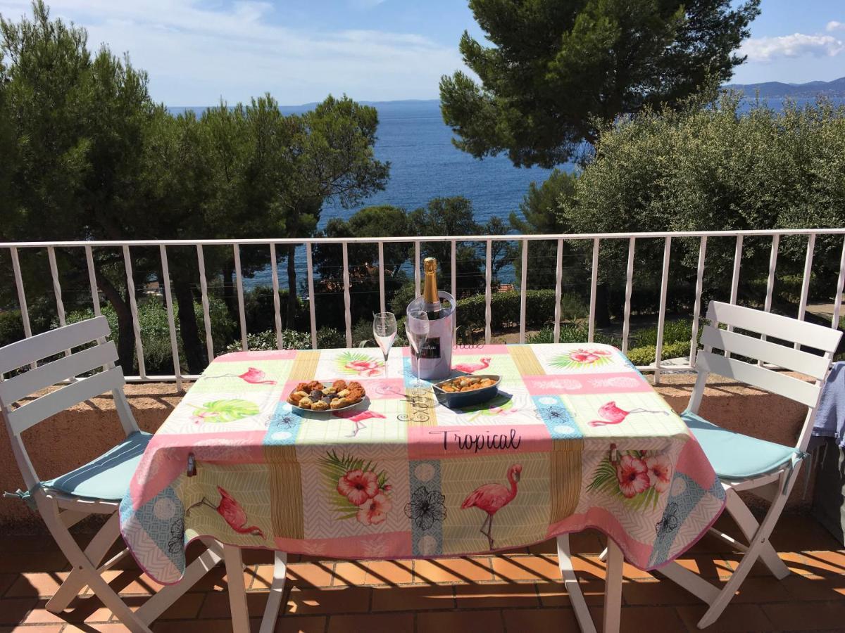 Apartamento Boulouris Panorama Vue Mer Saint-Raphaël Exterior foto